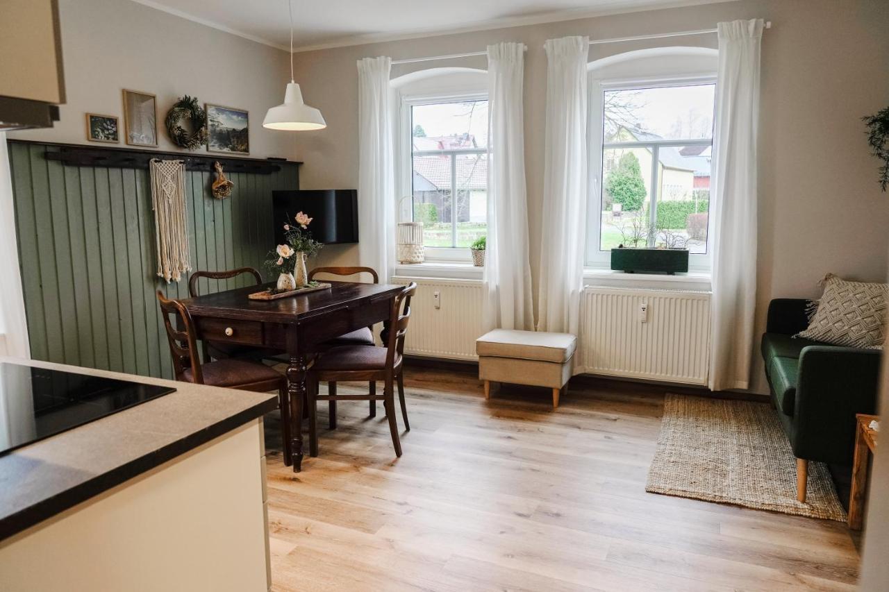 Urlaubsfreude Biedermann Haus Gluecksstein Ferienwohnung Smaragd Бад Шандау Екстериор снимка